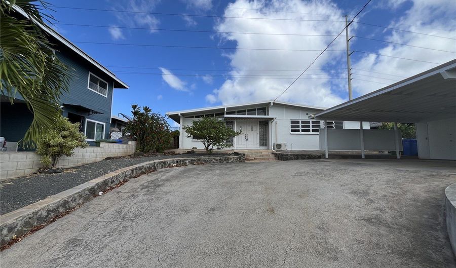 1549 Molehu Dr, Honolulu, HI 96818 - 3 Beds, 2 Bath
