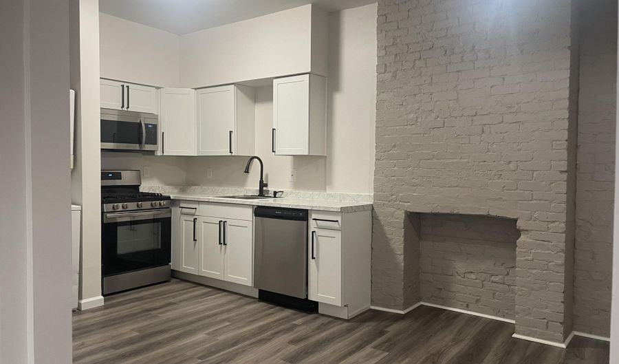120 Philip St Fl 2, Albany, NY 12202 - 2 Beds, 1 Bath