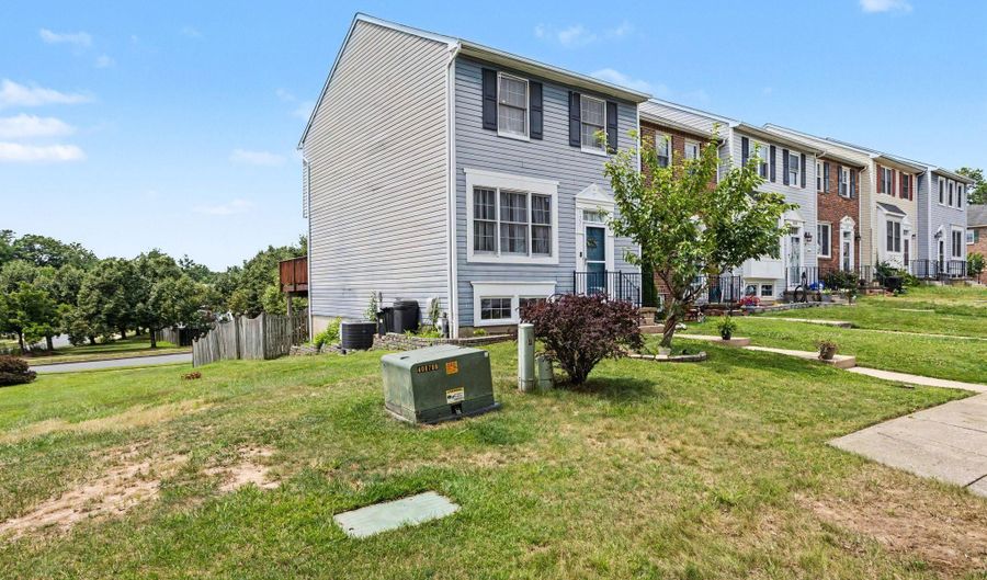 3351 DEEPWELL Ct, Abingdon, MD 21009 - 3 Beds, 3 Bath