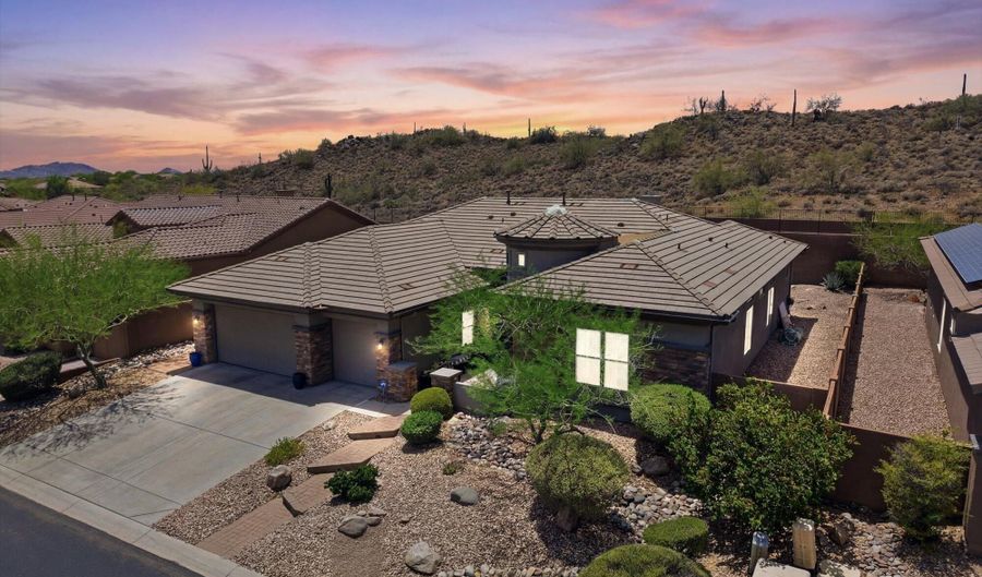 41606 N ANTHEM RIDGE Dr, Anthem, AZ 85086 - 4 Beds, 4 Bath