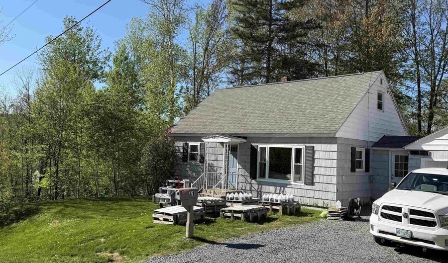 41 Franklin St, Berlin, NH 03570 - 4 Beds, 1 Bath