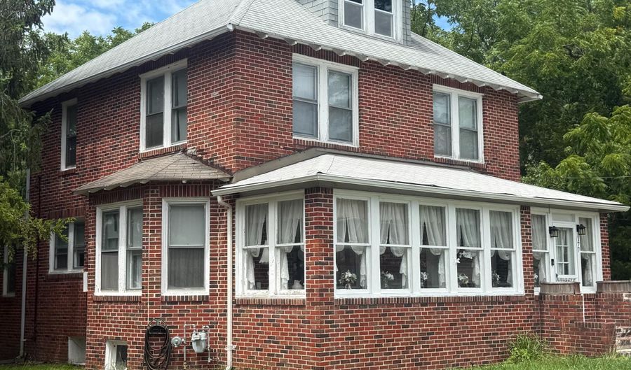 177 S NEW YORK Rd, Absecon, NJ 08205 - 3 Beds, 2 Bath