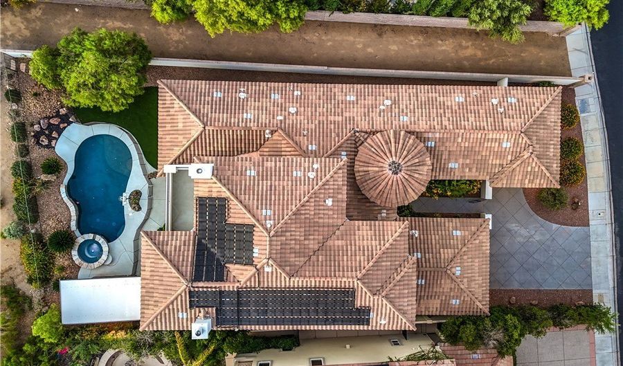 1967 Cherry Creek Cir, Las Vegas, NV 89135 - 4 Beds, 5 Bath