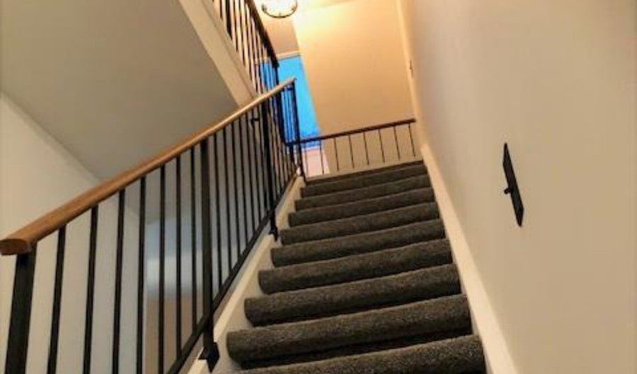 1943 Ozark Pkwy 1943, Algonquin, IL 60102 - 1 Beds, 2 Bath