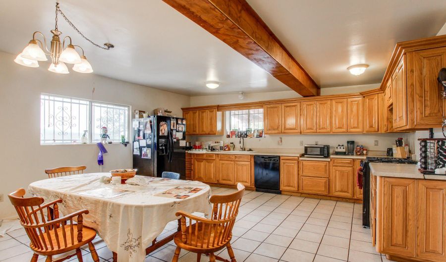 28600 S Nogales Hwy, Amado, AZ 85645 - 3 Beds, 2 Bath