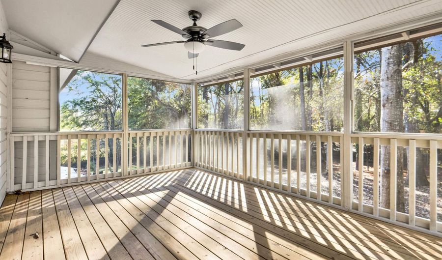 1724 KING CHARLES Ct, Alabaster, AL 35007 - 4 Beds, 3 Bath