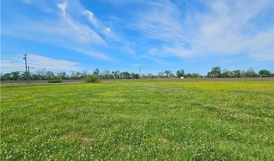 6810 HOT WELLS Rd, Alexandria, LA 71303 - 0 Beds, 0 Bath