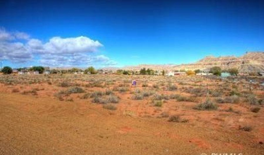 25 W Quill, Big Water, UT 84741 - 0 Beds, 0 Bath