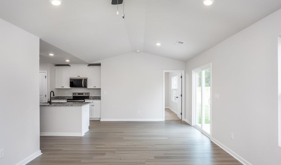 544 Chedworth Dr, Angier, NC 27501 - 3 Beds, 2 Bath