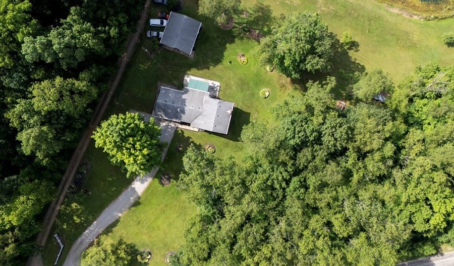 1727 Township Road 1575, Ashland, OH 44805 - 4 Beds, 3 Bath