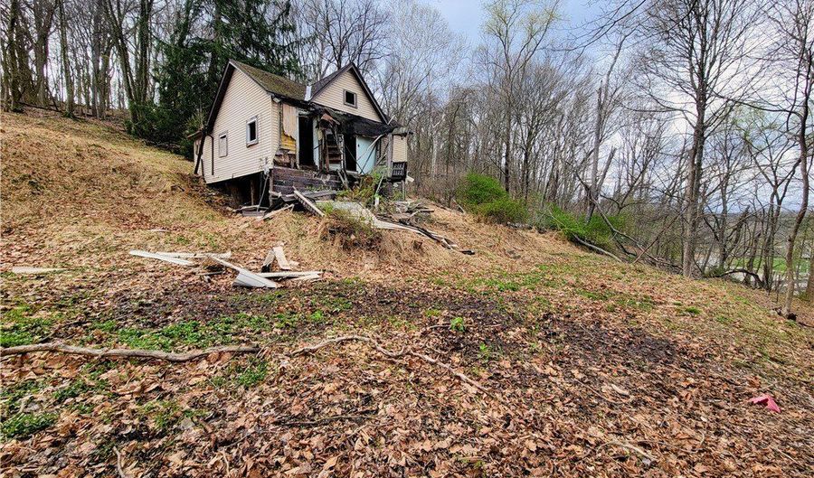 3867 Leslie Ave, Allison Park, PA 15101 - 2 Beds, 0 Bath