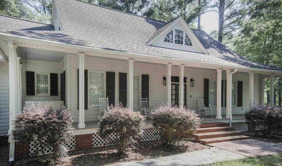 151 Mockingbird Ln, Atmore, AL 36502 - 3 Beds, 3 Bath