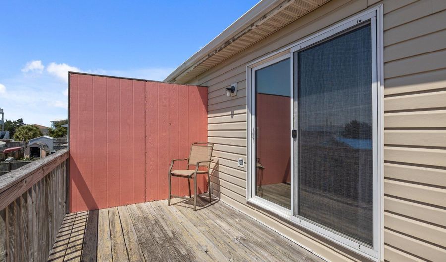 119 Center Dr C (3), Atlantic Beach, NC 28512 - 2 Beds, 2 Bath