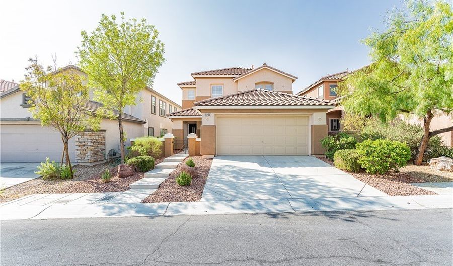 11705 Grotta Azzurra Ave, Las Vegas, NV 89138 - 4 Beds, 3 Bath