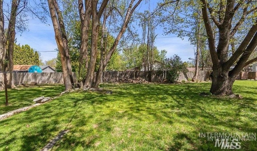 2304 N Montana Ave, Caldwell, ID 83605 - 0 Beds, 0 Bath