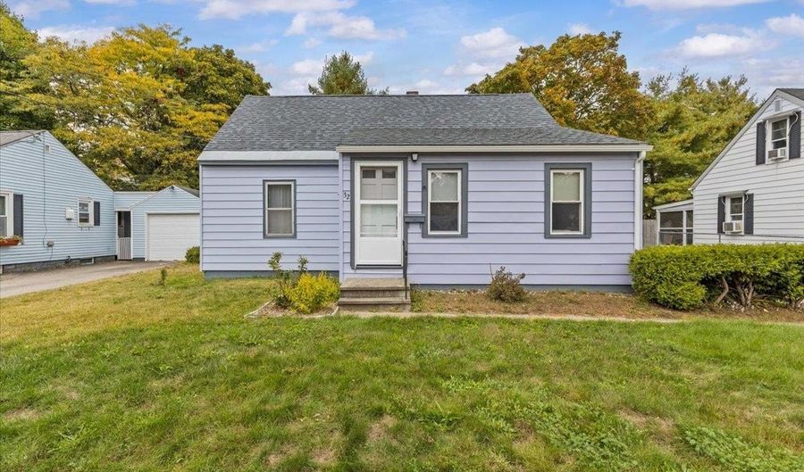 32 Birch Ct, Burlington, VT 05408 - 3 Beds, 1 Bath