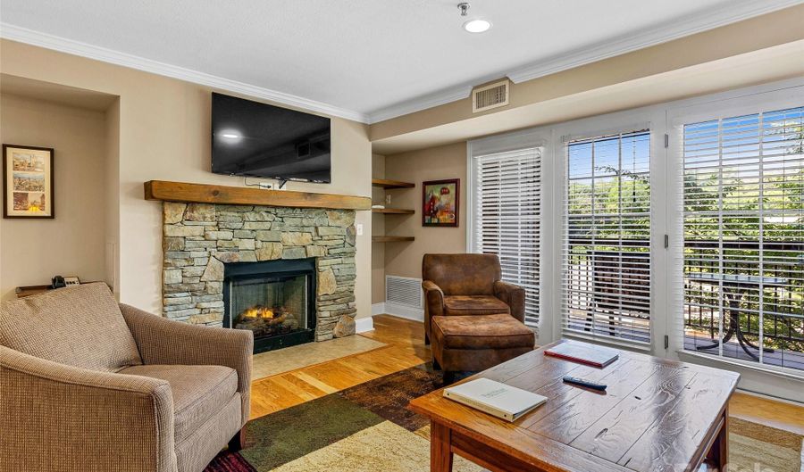 204 Bowling Park Rd, Asheville, NC 28803 - 2 Beds, 2 Bath