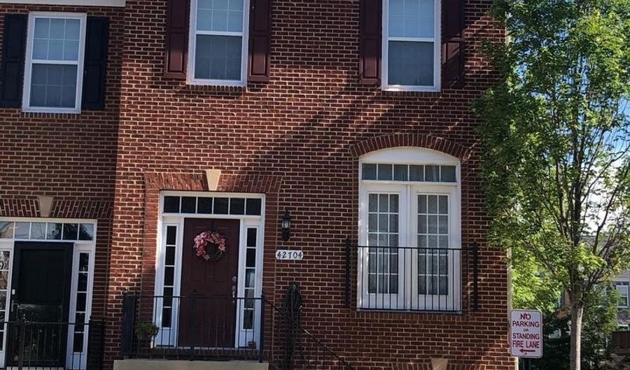 42704 TUNSTALL Ter, Ashburn, VA 20147 - 4 Beds, 4 Bath