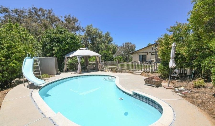 3096 Coral Tree Ln, Fallbrook, CA 92028 - 3 Beds, 2 Bath