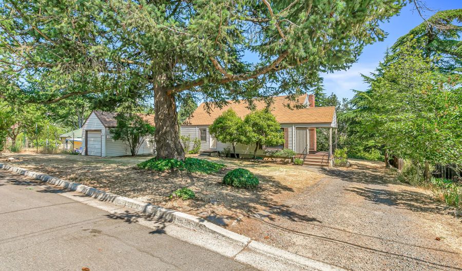 775 Forest St, Ashland, OR 97520 - 2 Beds, 1 Bath
