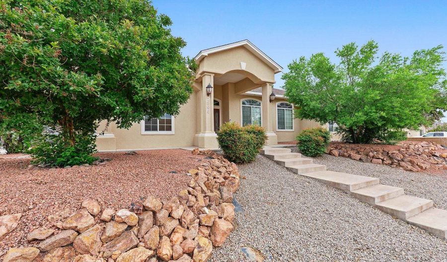 2895 Desert Breeze Ct, Alamogordo, NM 88310 - 4 Beds, 3 Bath
