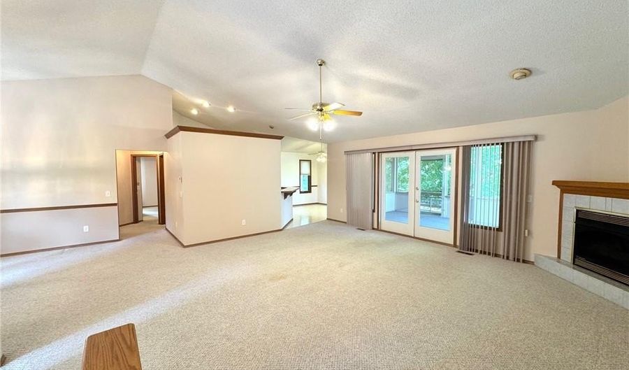25 Elizabeth Dr, Bella Vista, AR 72715 - 3 Beds, 2 Bath