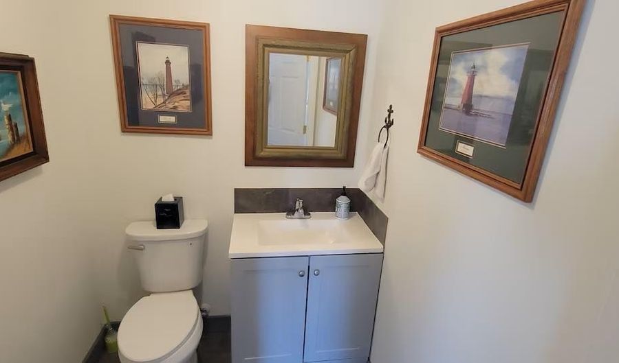 1401 Saint Clair Blvd, Algonac, MI 48001 - 2 Beds, 1 Bath