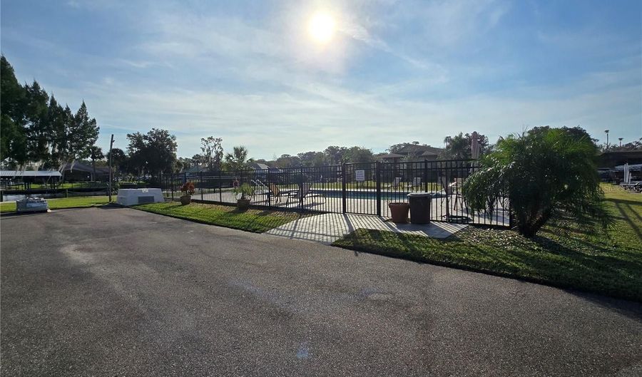 1640 JUNO Trl 101A, Astor, FL 32102 - 2 Beds, 2 Bath