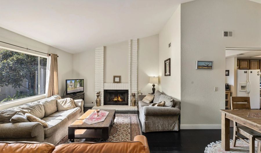 1247 Armstrong Cir, Escondido, CA 92027 - 4 Beds, 2 Bath