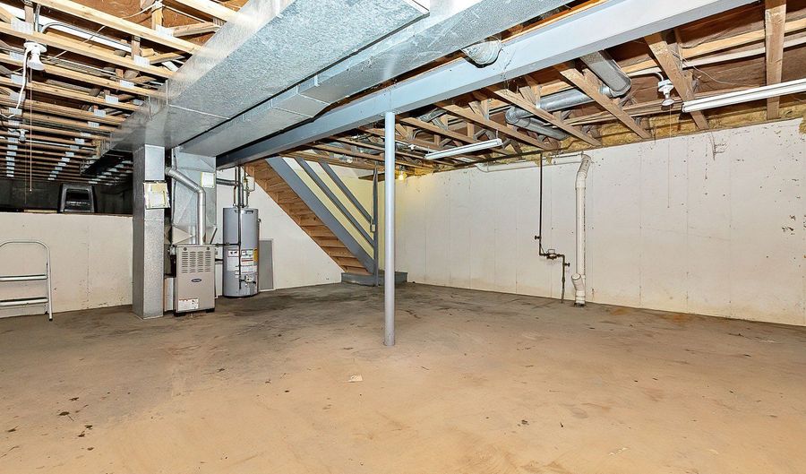 1003 White Pine Dr, Antioch, IL 60002 - 3 Beds, 3 Bath