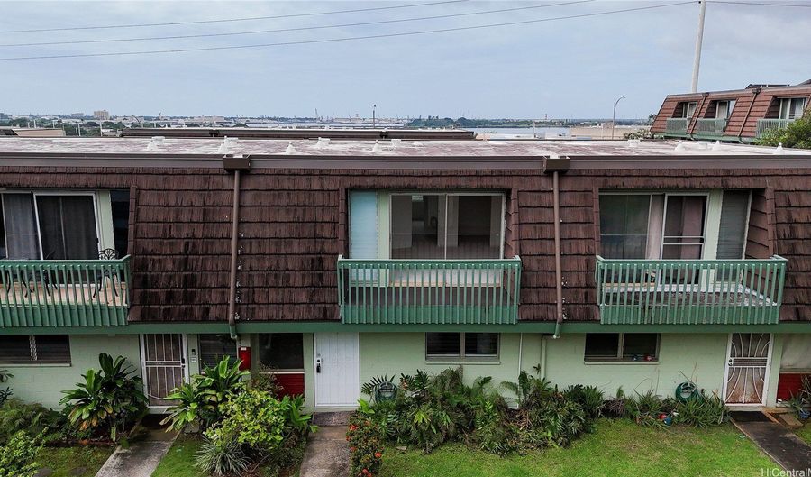 98-264 Ualo St M3, Aiea, HI 96701 - 3 Beds, 3 Bath