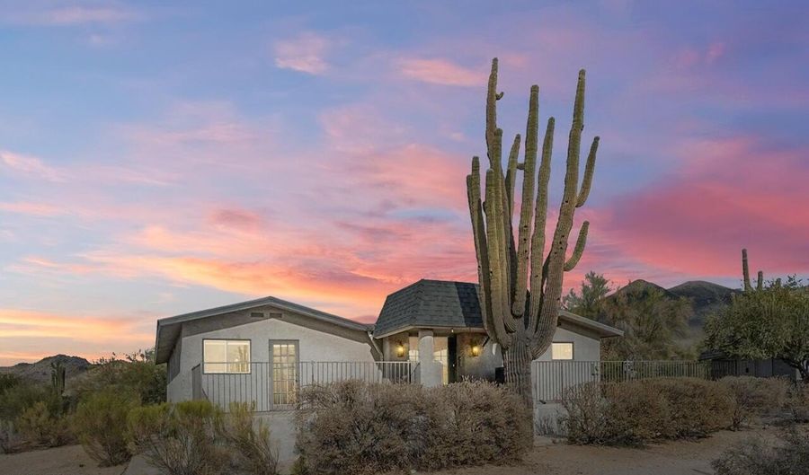 5428 E El Sendero Dr, Cave Creek, AZ 85331 - 3 Beds, 3 Bath