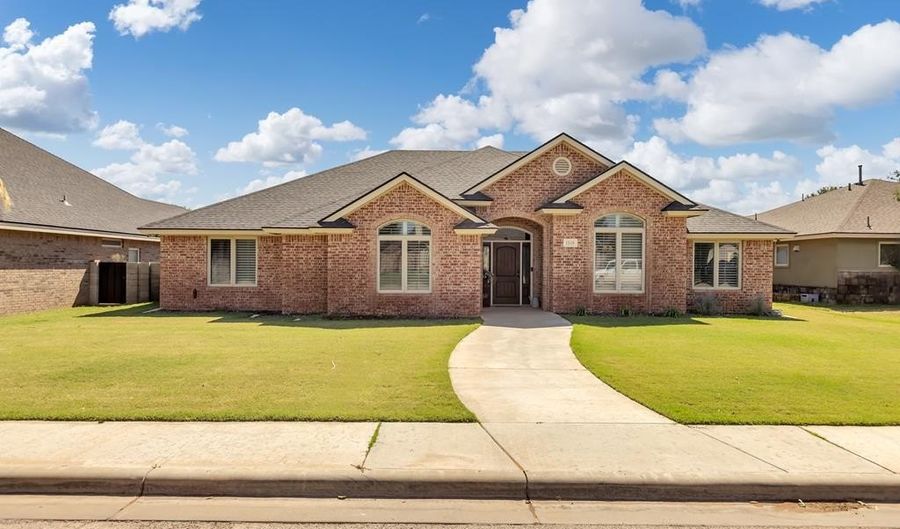 1518 Pecan Pl, Andrews, TX 79714 - 3 Beds, 2 Bath