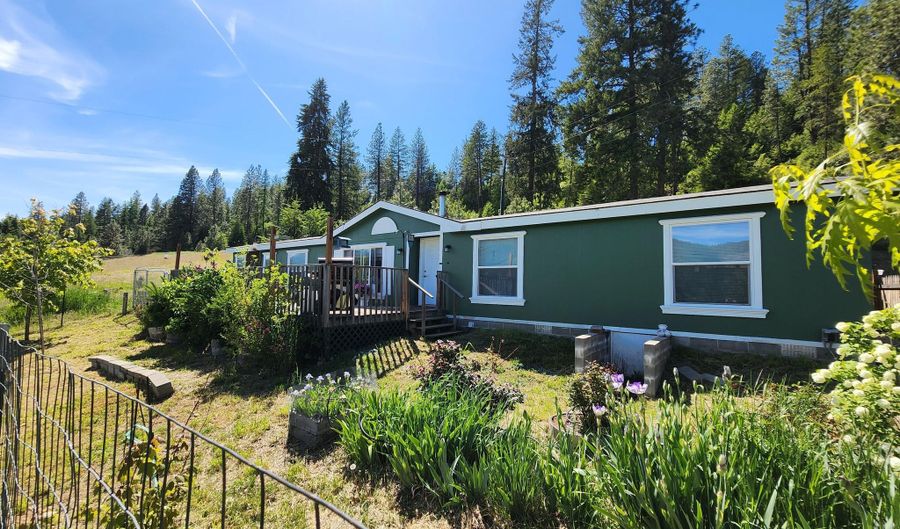 2626 D CEDONIA ADDY Rd, Addy, WA 99101 - 4 Beds, 2 Bath