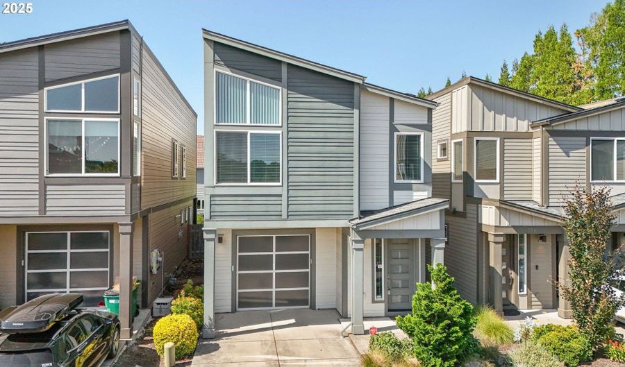782 NW PEBBLESTONE Ln, Beaverton, OR 97006 - 3 Beds, 3 Bath