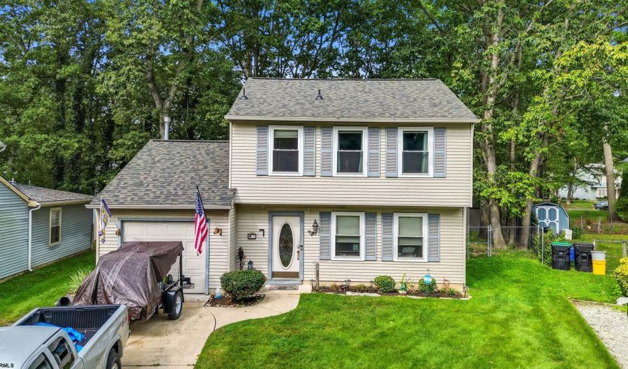 7 Bayberry Ct, Atco, NJ 08004 - 3 Beds, 2 Bath