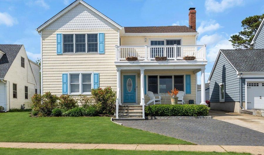 305 North Blvd, Belmar, NJ 07719 - 4 Beds, 3 Bath