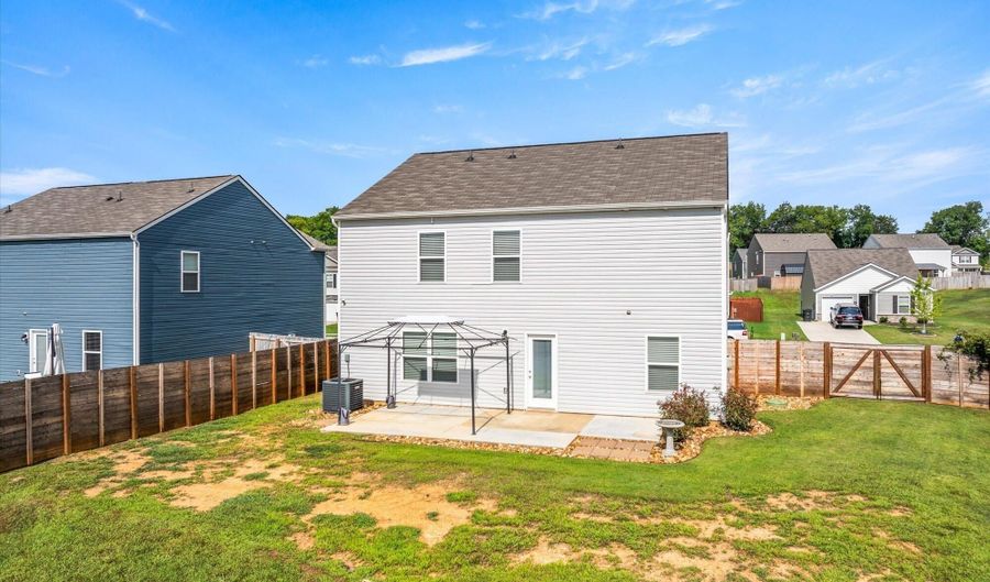 1103 Skyridge Dr, Athens, TN 37303 - 3 Beds, 3 Bath