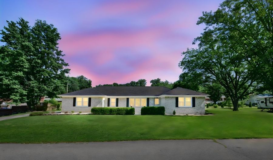 58 Hunters Ln, Batesville, IN 47006 - 3 Beds, 3 Bath