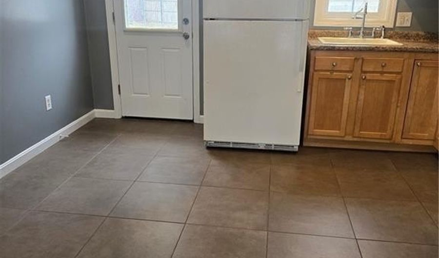 1 Boss Rd 3, Foster, RI 02825 - 1 Beds, 1 Bath