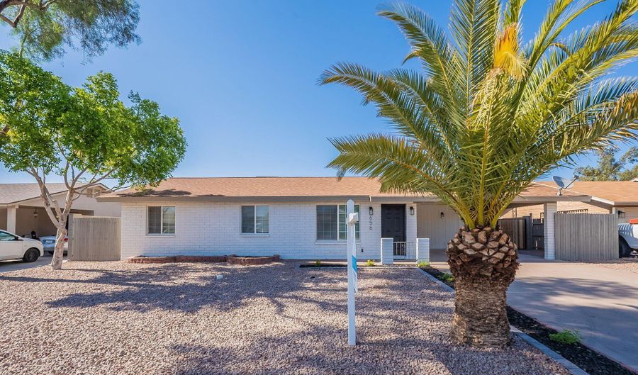 656 E MESQUITE Ave, Apache Junction, AZ 85119 - 3 Beds, 2 Bath