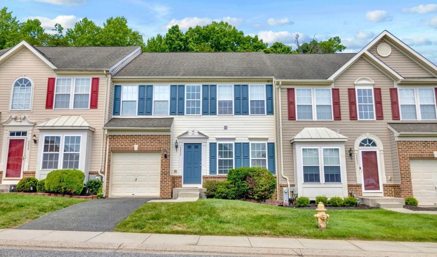 5033 WOODS LINE Dr 17, Aberdeen, MD 21001 - 3 Beds, 4 Bath