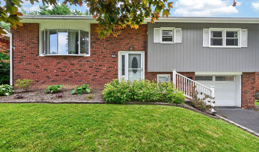 11 Ormond St, Albany, NY 12203 - 3 Beds, 2 Bath