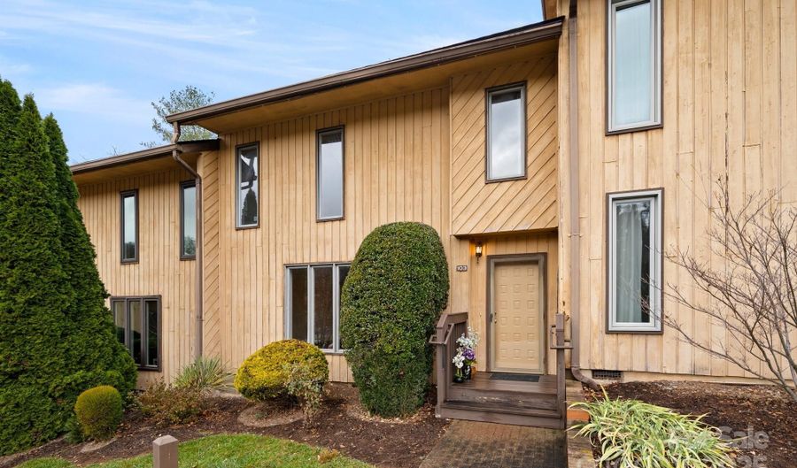 103 Pebble Creek Dr, Asheville, NC 28803 - 3 Beds, 3 Bath