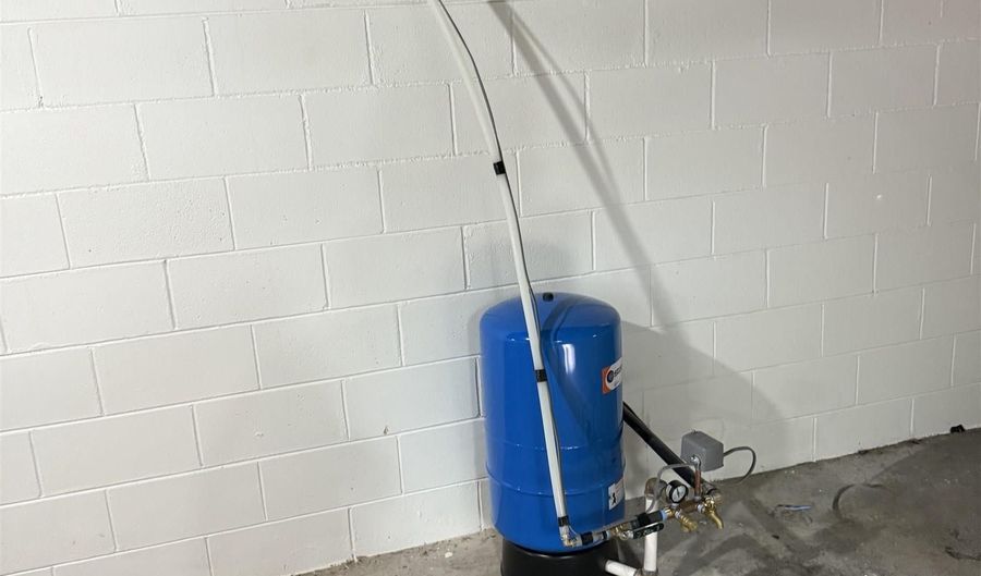 3927 W Tyler Rd, Alma, MI 48801 - 3 Beds, 2 Bath