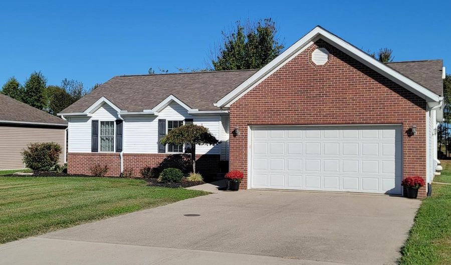 4513 E Pierson Rd, Batesville, IN 47006 - 3 Beds, 3 Bath