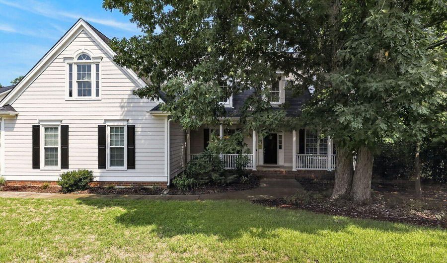 2418 Bristers Spring Way, Apex, NC 27523 - 3 Beds, 3 Bath