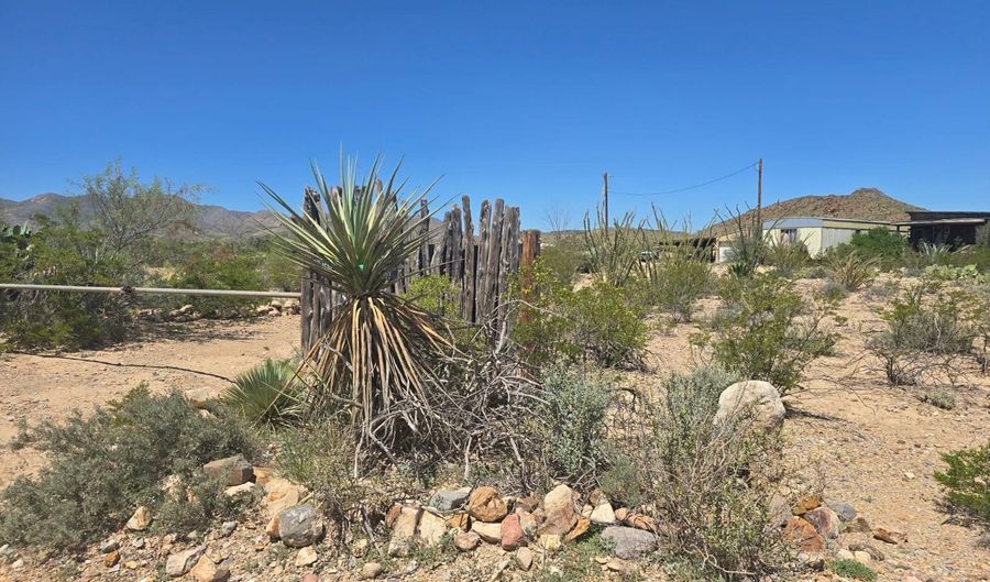 14000 Terlingua Ranch Rd, Alpine, TX 79830 - 2 Beds, 2 Bath