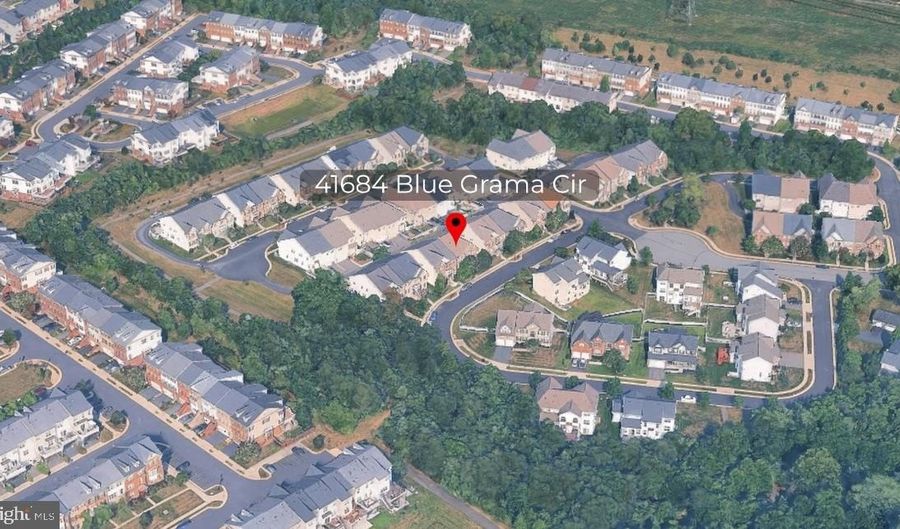 41684 BLUE GRAMA Cir, Aldie, VA 20105 - 5 Beds, 5 Bath