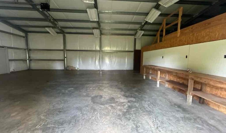 60029 Umfress Rd, Amory, MS 38821 - 1 Beds, 1 Bath